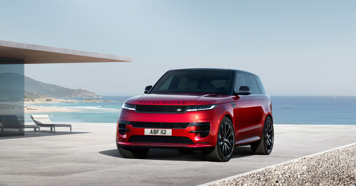 Discover the exceptional Range Rover lifestyle in a unique space
