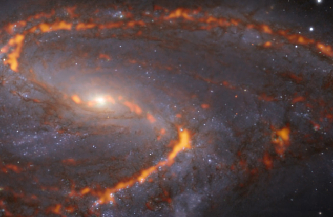 Galaxia Messier 66