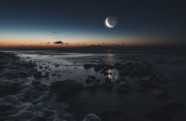 Marea oculta de la Luna