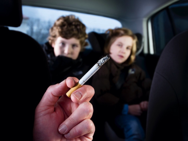 Los niños son las personas más sensibles a los efectos del humo de tabaco de segunda y tercera mano