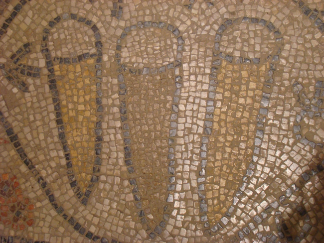 Mosaico en la sinagoga de Bet Alfa (s. VI) en el que se representan varias esponjas de ‘Luffa’ (Wikimedia / CC 3.0 Anatavital)
