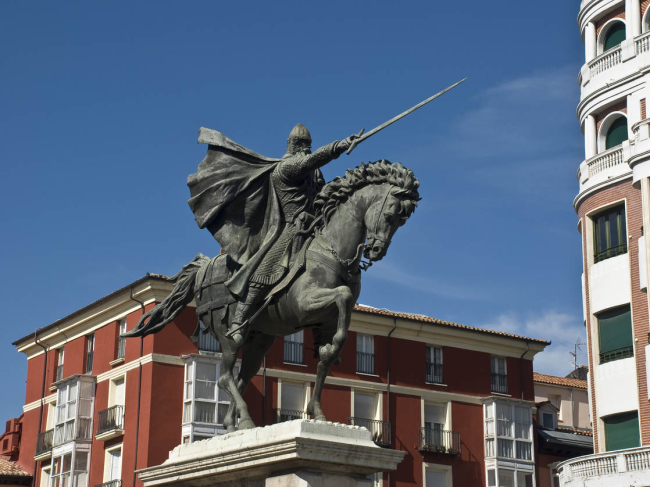 Estatua del Cid en Burgos. Imagen: iStock Photo.