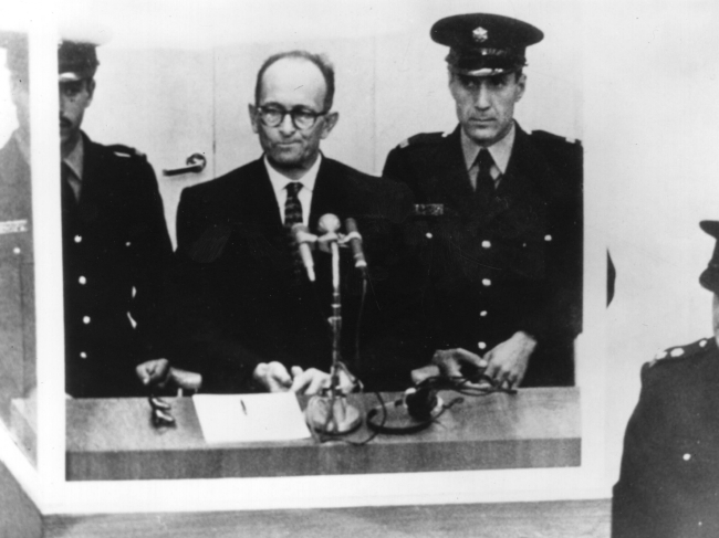 Juicio contra Adolf Eichmann en Israel. Imagen: Getty Images.