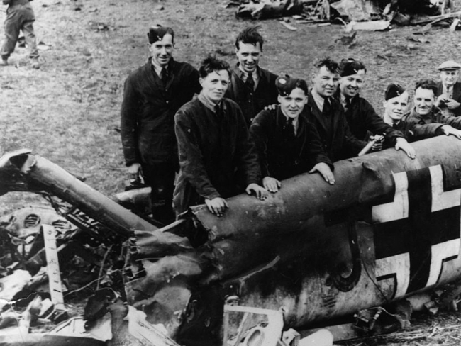 Restos del accidente aéreo de Rudolf Hess. Imagen: Getty Images