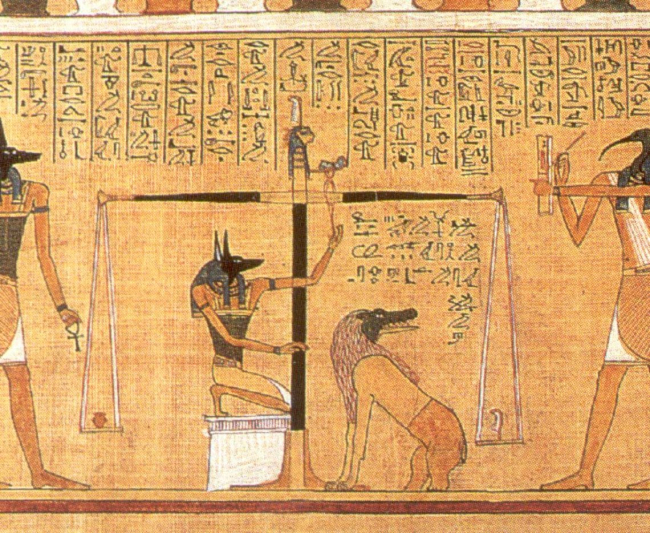 Juicio de Osiris con Ammyt bajo la balanza. Wikimedia.