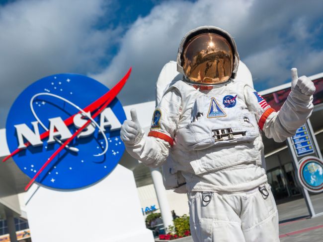 emocional auditoría caminar Requisitos para ser astronauta de la NASA